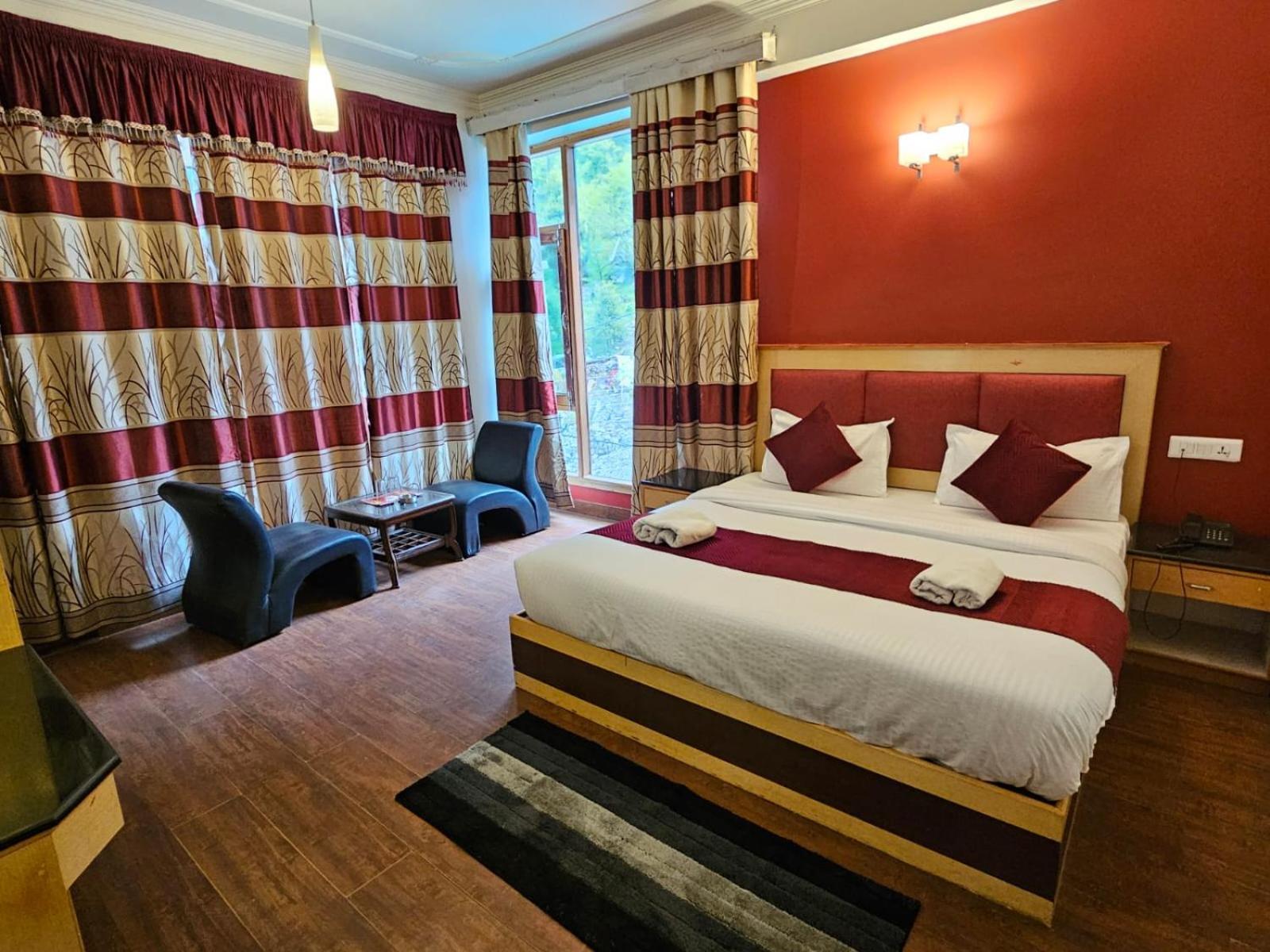 Hotel Akash Regency Manali  Exterior photo